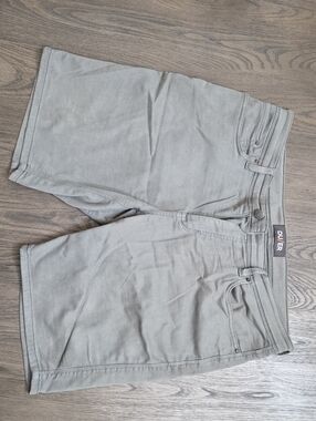 DU/ER Men's Gray Performance Shorts